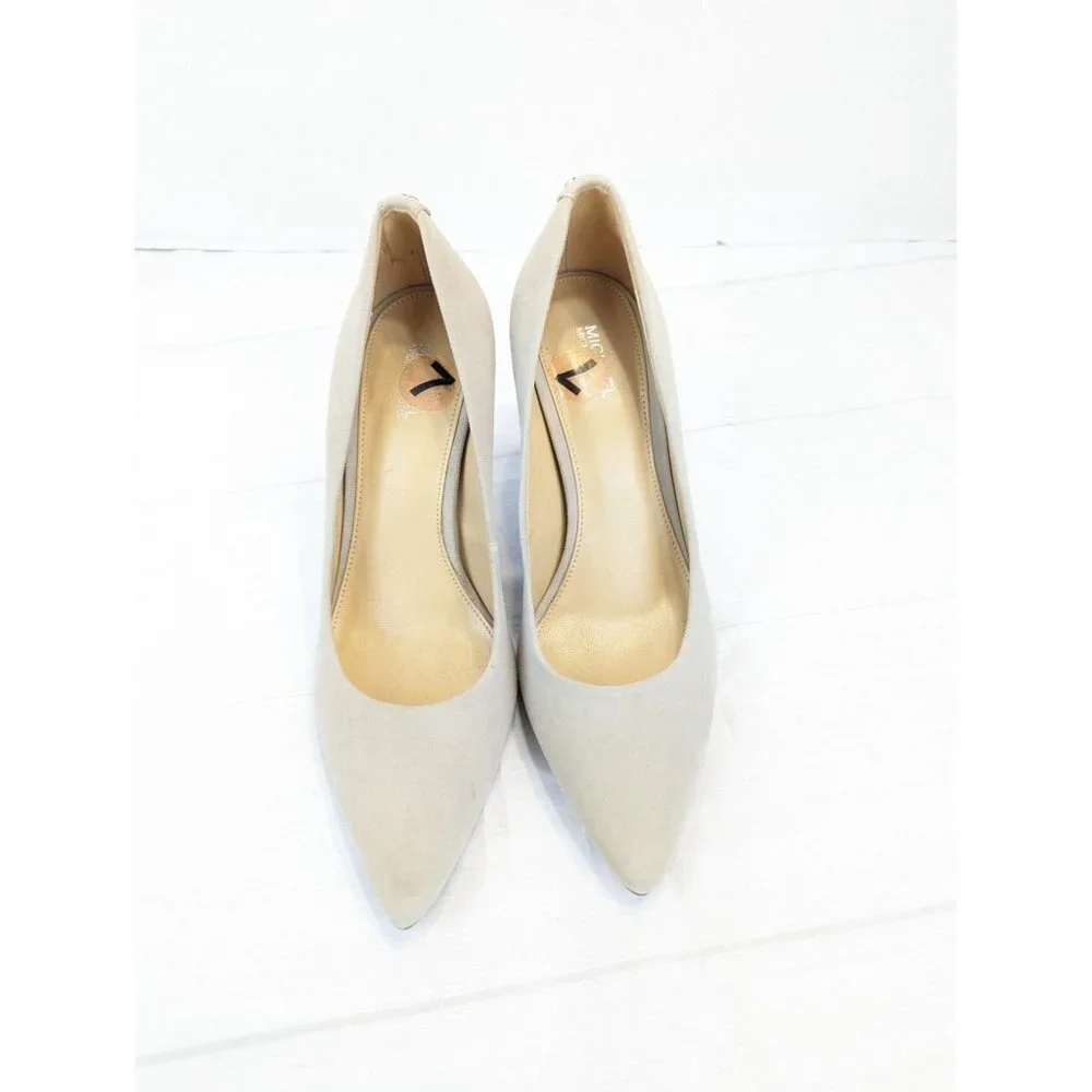 Michael Kors classic pointed